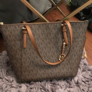 🌙Listing Reserved for @Patchoulifl0wer 🌙